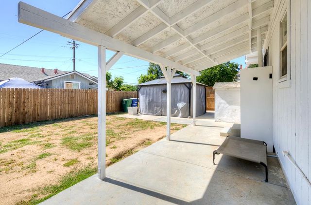 601 I Street, Sanger, CA 93657