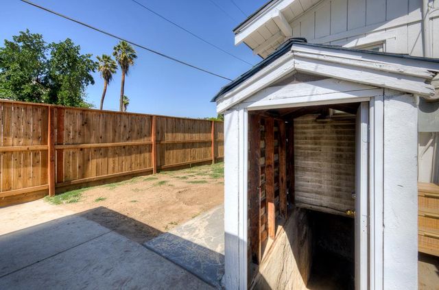 601 I Street, Sanger, CA 93657