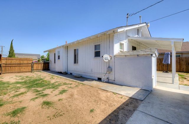 601 I Street, Sanger, CA 93657