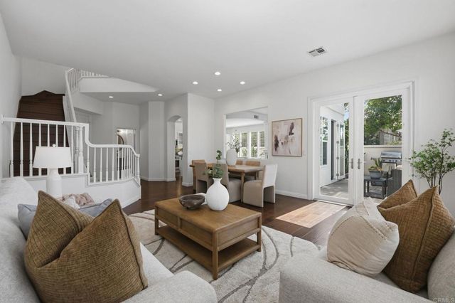 7215 Willet Circle, Carlsbad, CA 92011