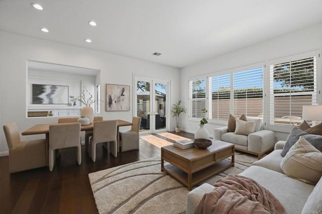 7215 Willet Circle, Carlsbad, CA 92011