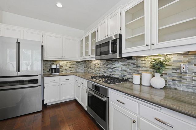 7215 Willet Circle, Carlsbad, CA 92011