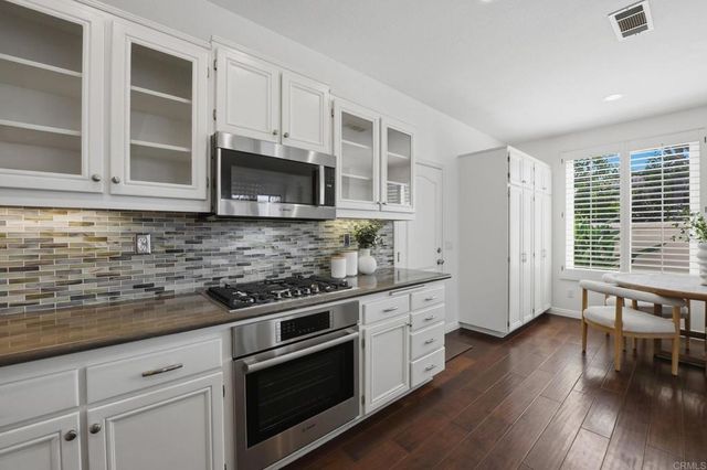 7215 Willet Circle, Carlsbad, CA 92011