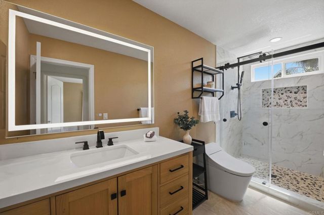 7215 Willet Circle, Carlsbad, CA 92011