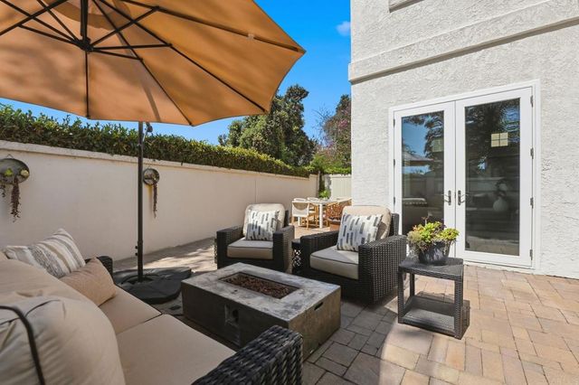 7215 Willet Circle, Carlsbad, CA 92011