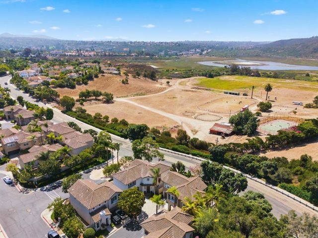 7215 Willet Circle, Carlsbad, CA 92011