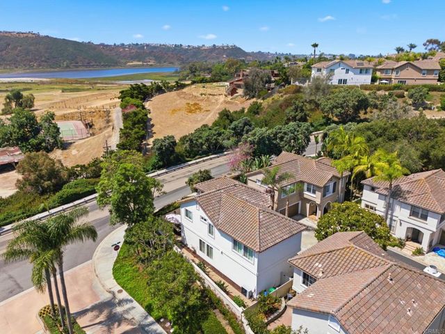 7215 Willet Circle, Carlsbad, CA 92011