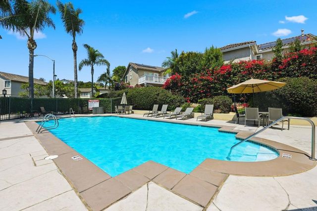 7215 Willet Circle, Carlsbad, CA 92011