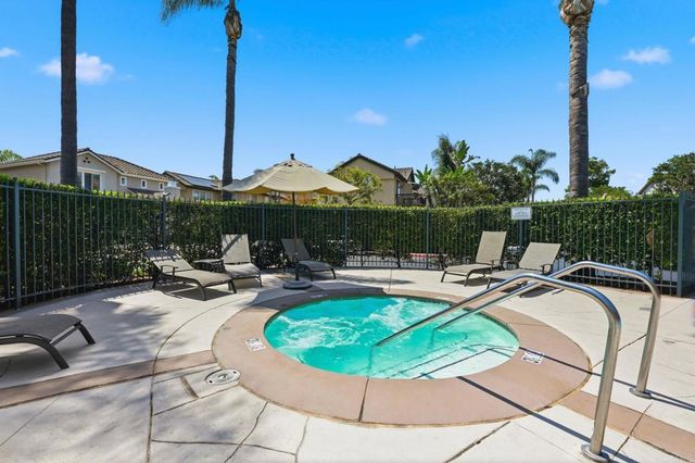 7215 Willet Circle, Carlsbad, CA 92011