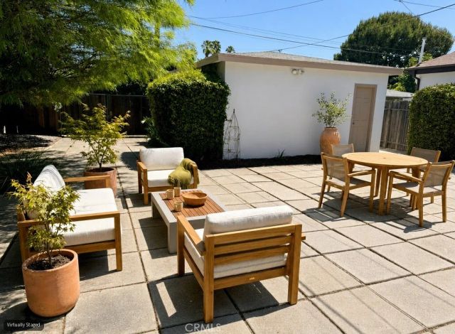 20146 Hartland, Winnetka, CA 91306