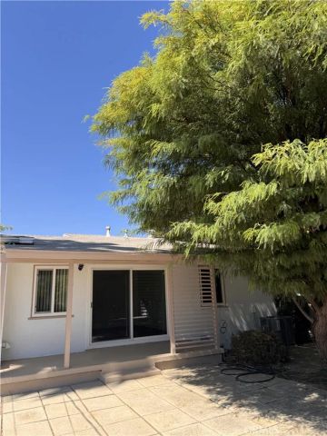 20146 Hartland, Winnetka, CA 91306