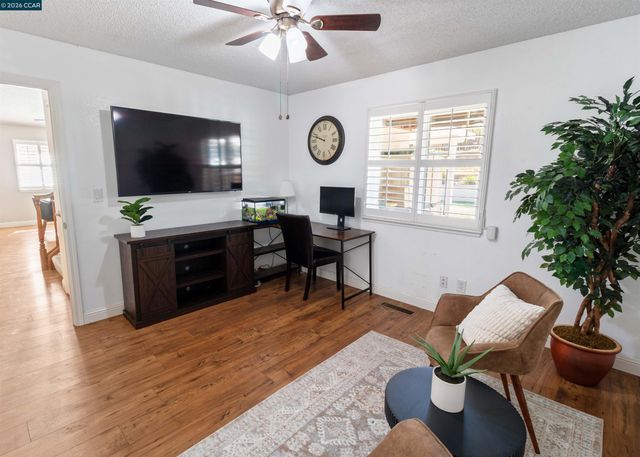 1515 Ohara Court, Clayton, CA 94517