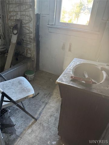 8623 Lindbergh Avenue, Niagara Falls, NY 14304