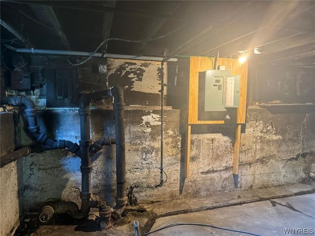 8623 Lindbergh Avenue, Niagara Falls, NY 14304