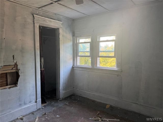 8623 Lindbergh Avenue, Niagara Falls, NY 14304