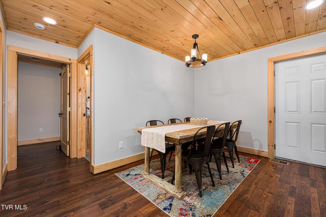 967 Cherry Springs Lane, Trade, TN 37691