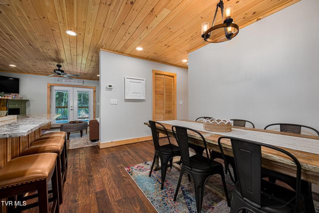 967 Cherry Springs Lane, Trade, TN 37691