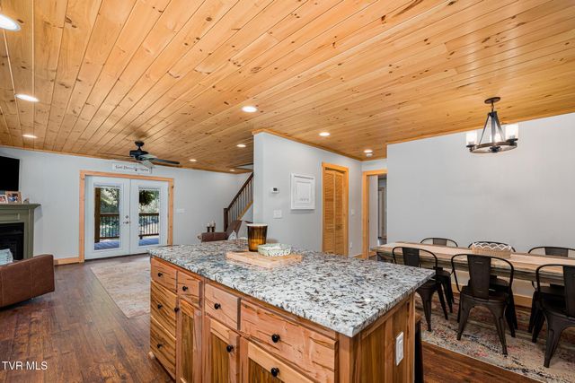 967 Cherry Springs Lane, Trade, TN 37691