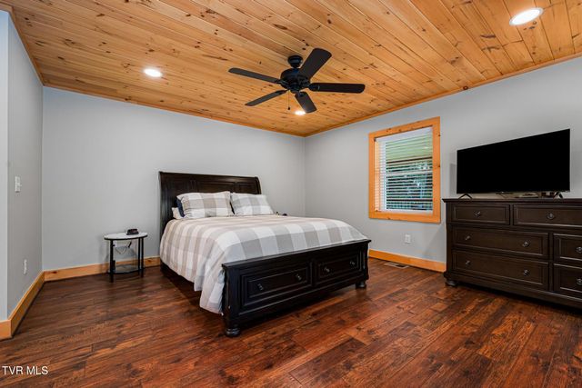 967 Cherry Springs Lane, Trade, TN 37691