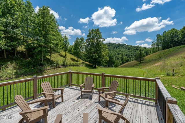 967 Cherry Springs Lane, Trade, TN 37691