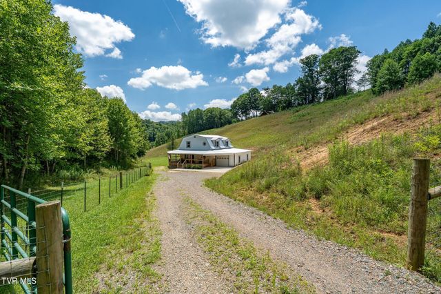 967 Cherry Springs Lane, Trade, TN 37691