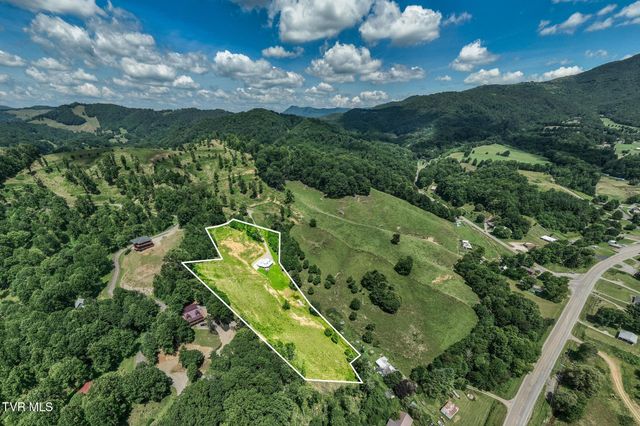 967 Cherry Springs Lane, Trade, TN 37691