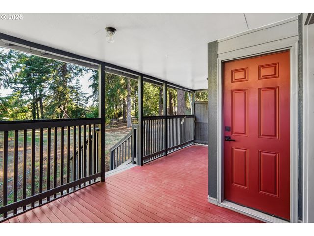 13207 Se RAYMOND St, Portland, OR 97236