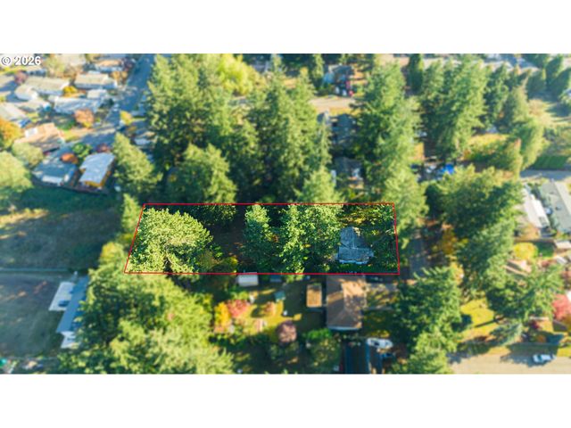 13207 Se RAYMOND St, Portland, OR 97236