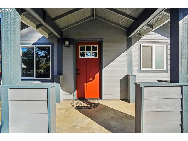 13207 Se RAYMOND St, Portland, OR 97236