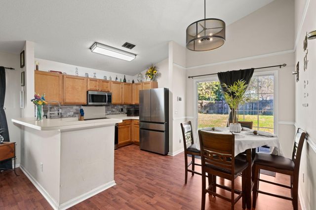 2470 Calamari Court, North Charleston, SC 29406