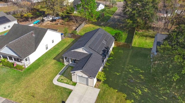 2470 Calamari Court, North Charleston, SC 29406