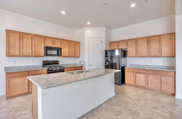 2527 N 212TH Drive, Buckeye, AZ 85396