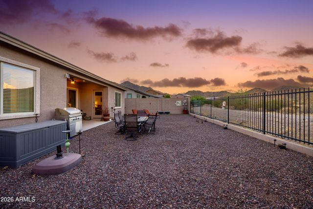 2527 N 212TH Drive, Buckeye, AZ 85396