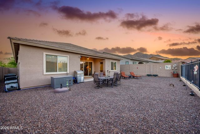 2527 N 212TH Drive, Buckeye, AZ 85396