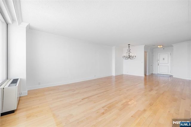 1530 Palisade Avenue 23G, Fort Lee, NJ 07024