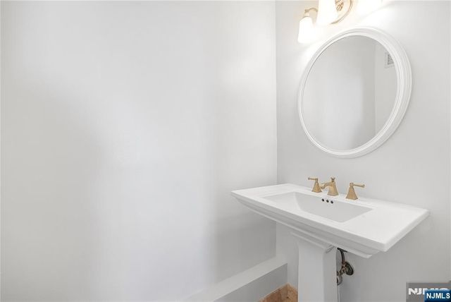 1530 Palisade Avenue 23G, Fort Lee, NJ 07024