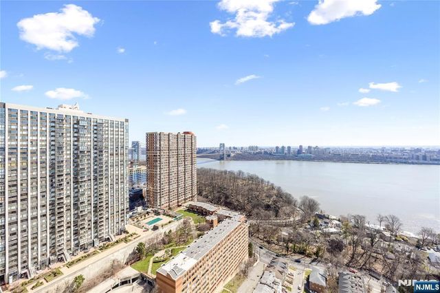 1530 Palisade Avenue 23G, Fort Lee, NJ 07024