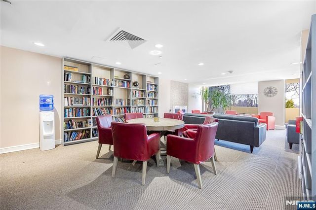 1530 Palisade Avenue 23G, Fort Lee, NJ 07024