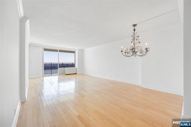 1530 Palisade Avenue 23G, Fort Lee, NJ 07024