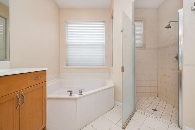 314 W LAKE VICTORIA CIRCLE, Deland, FL 32724