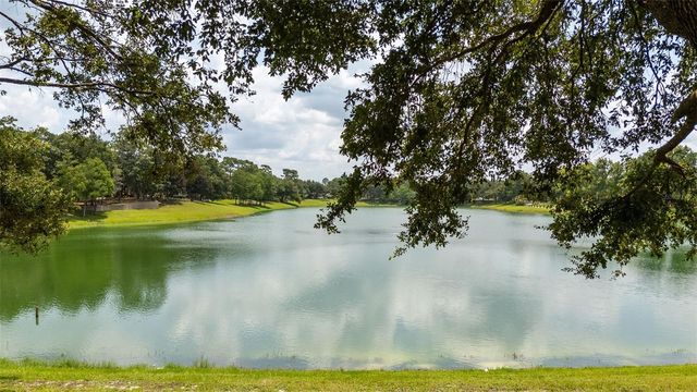 314 W LAKE VICTORIA CIRCLE, Deland, FL 32724