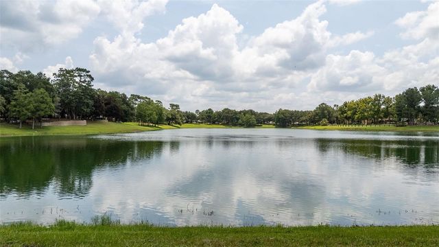 314 W LAKE VICTORIA CIRCLE, Deland, FL 32724