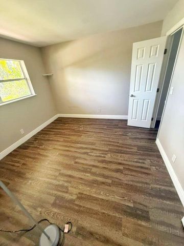610 SE 2nd Avenue L4, Deerfield Beach, FL 33441