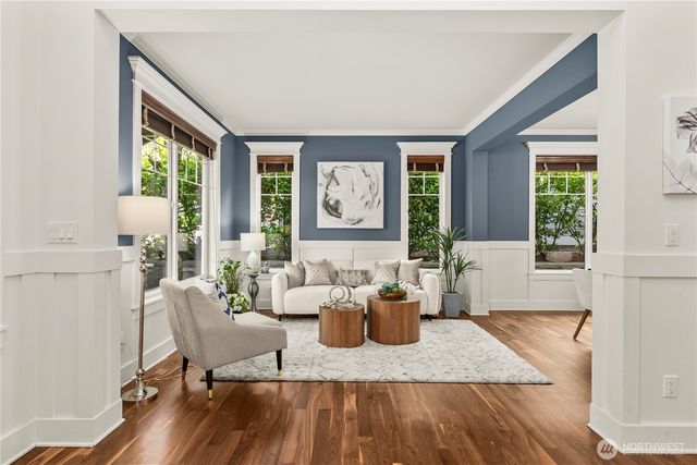 2415 NE Daphne, Issaquah, WA 98029