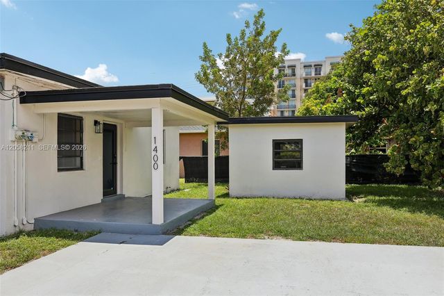 1400 NW 55th St, Miami, FL 33142