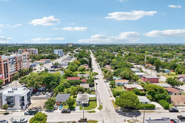 1400 NW 55th St, Miami, FL 33142
