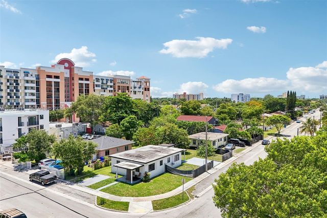 1400 NW 55th St, Miami, FL 33142