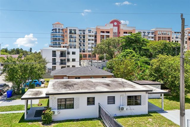 1400 NW 55th St, Miami, FL 33142