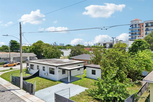 1400 NW 55th St, Miami, FL 33142