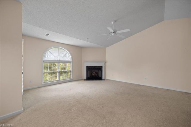 533 Mill Pond Drive, Winston-salem, NC 27106